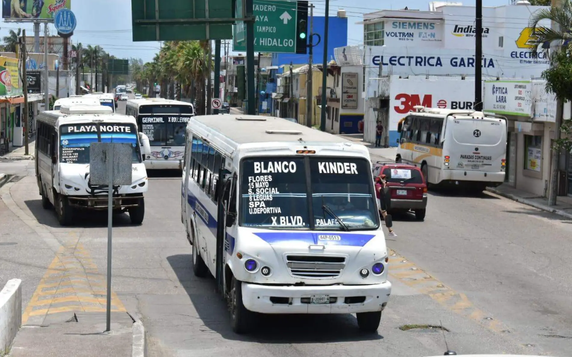 Muy pocos conductores conocen el Reglamento de Tránsito y por ello se suscitan numerosos accidentes viales